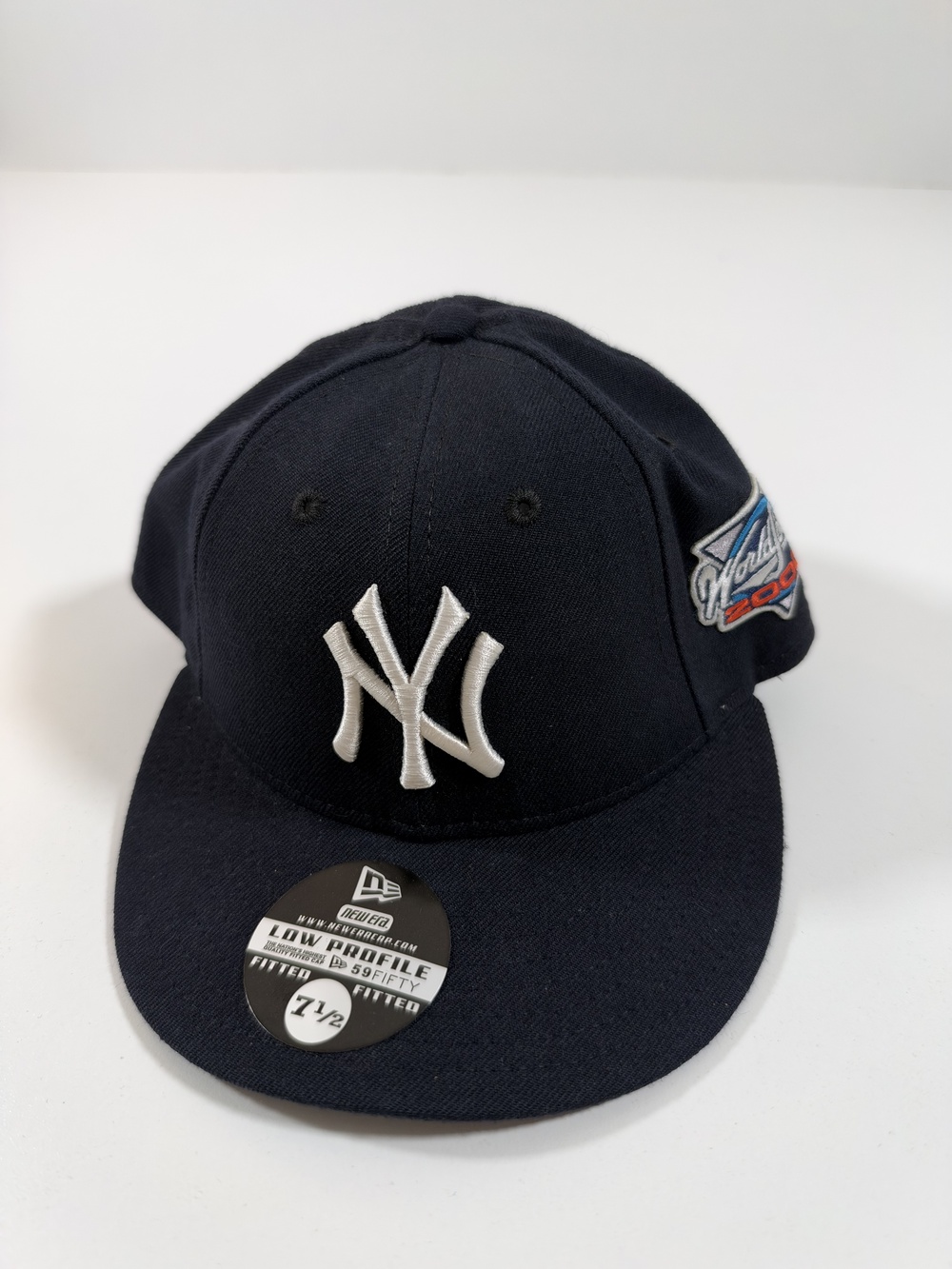 Vintage NY Yankees 2000 World Series Low Profile 5950 Fitted Hat 7 1/2 New Era